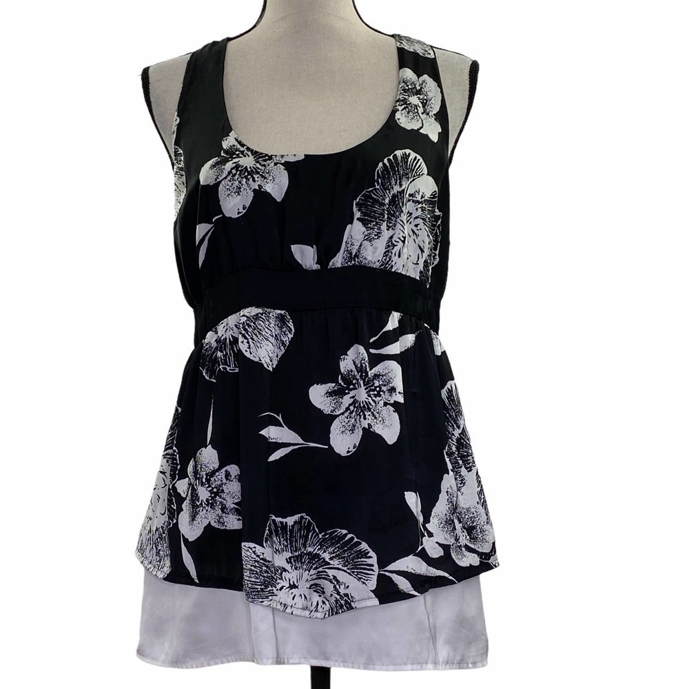 CHARLOTTE Russe Layered Floral Sleeveless Blouse